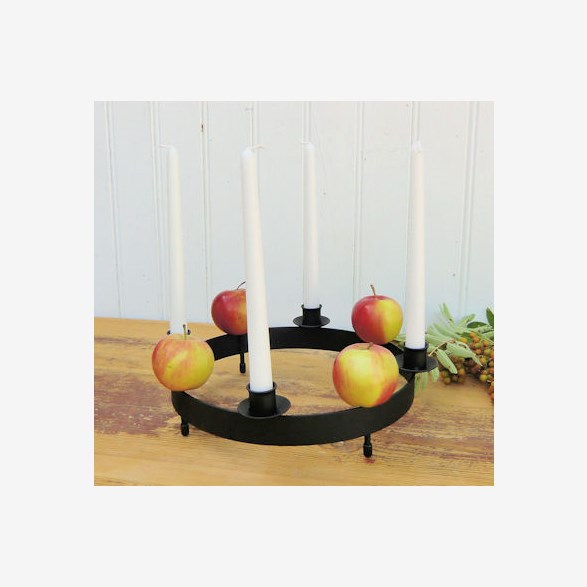 TABLERING 4 CANDLES 25CM (DECORATIONS ARE NOT INCLUDED)